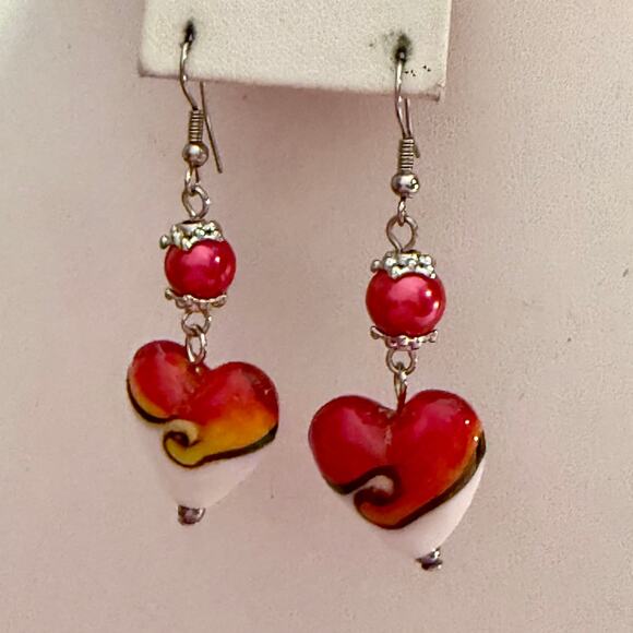 Swirly Red & White Artisan Heart Glass Beaded Drop Earrings - Picture 6 of 6